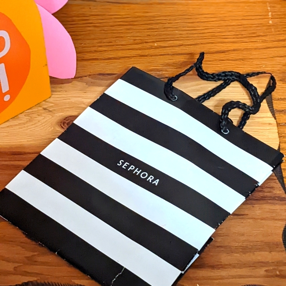Sephora gift bag 5 for $25